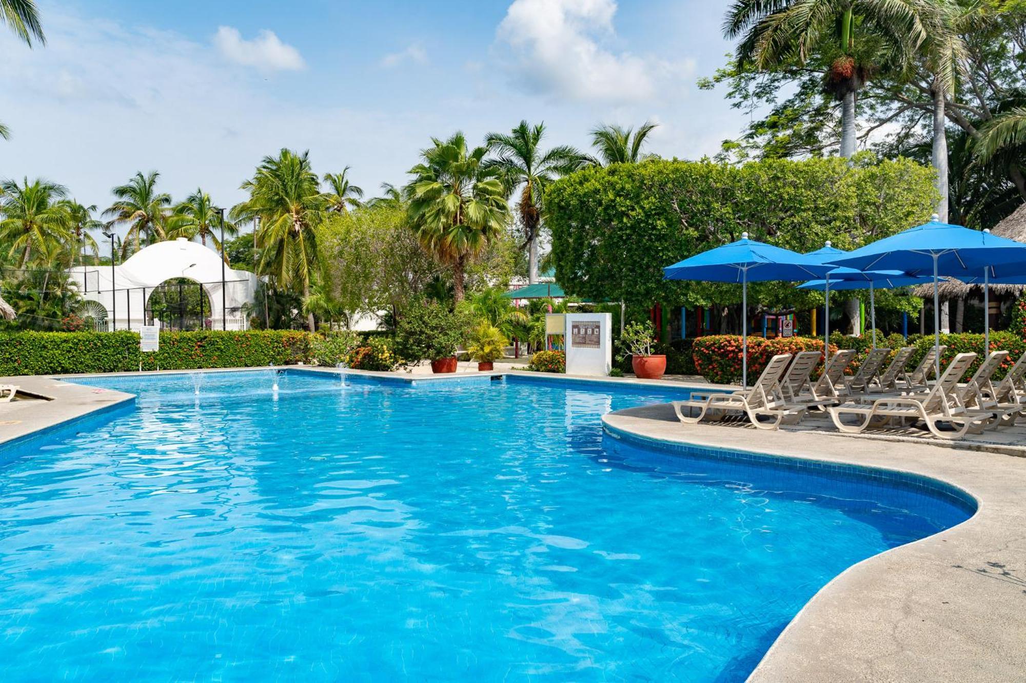 Hotel Castillo Huatulco & Beach Club Santa Cruz Huatulco Eksteriør bilde